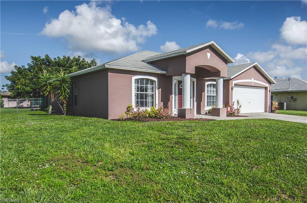 CAPE CORAL - Residential