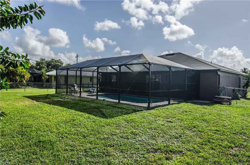 CAPE CORAL - Residential
