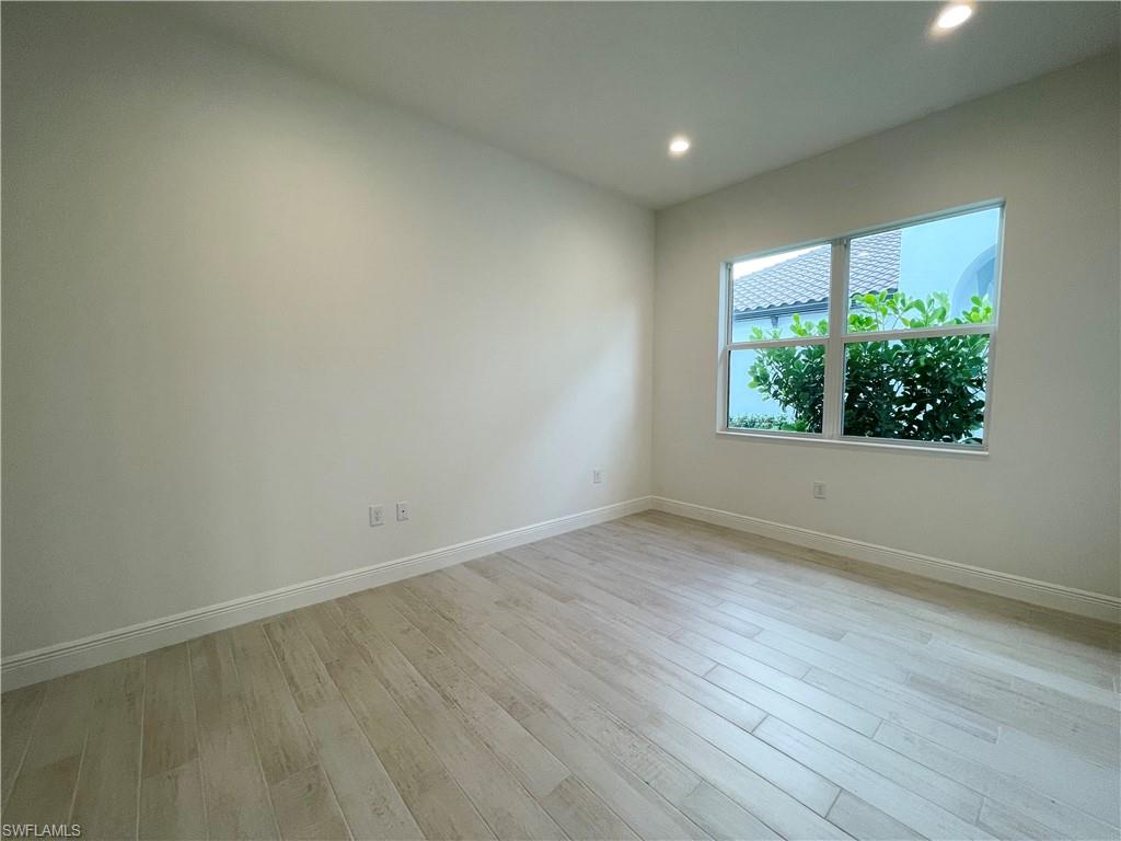 SKYSAIL - Residential Lease