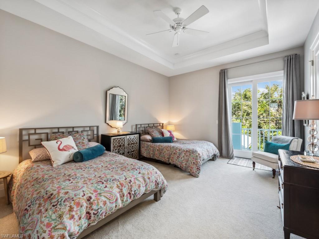 PARK SHORE - Residential