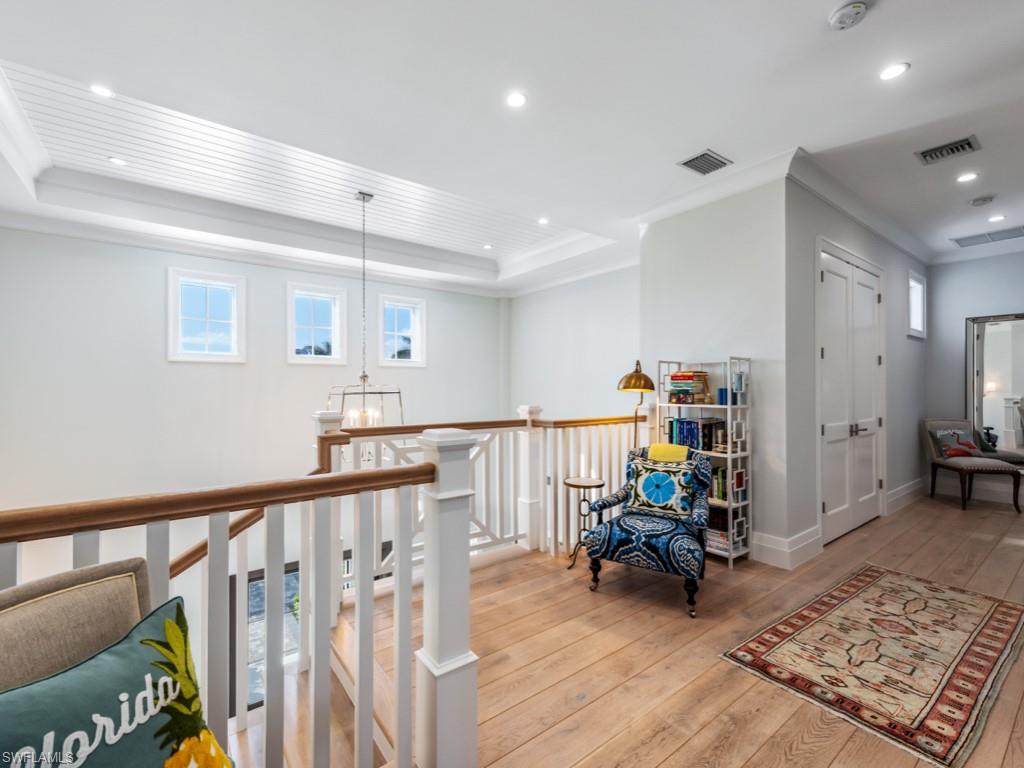 PARK SHORE - Residential