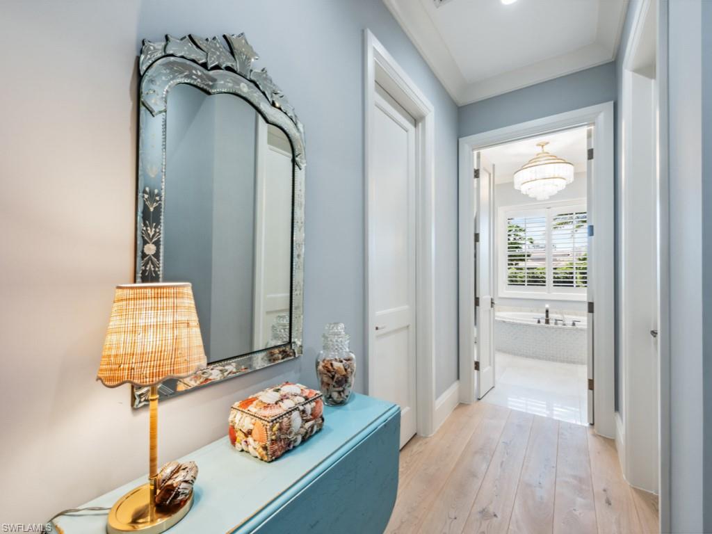 PARK SHORE - Residential