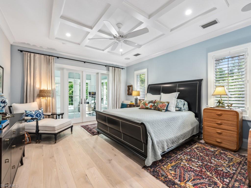 PARK SHORE - Residential