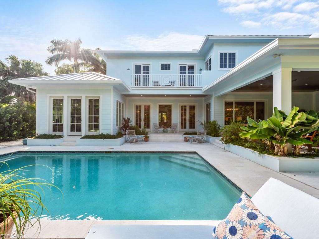 PARK SHORE - Residential