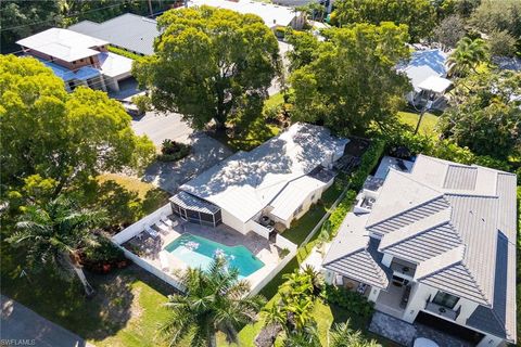 1290 10th AVE N NAPLES FL 34102