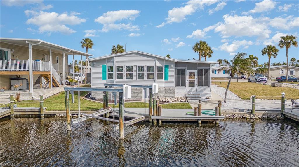 BAYSIDE ESTATES - Residential