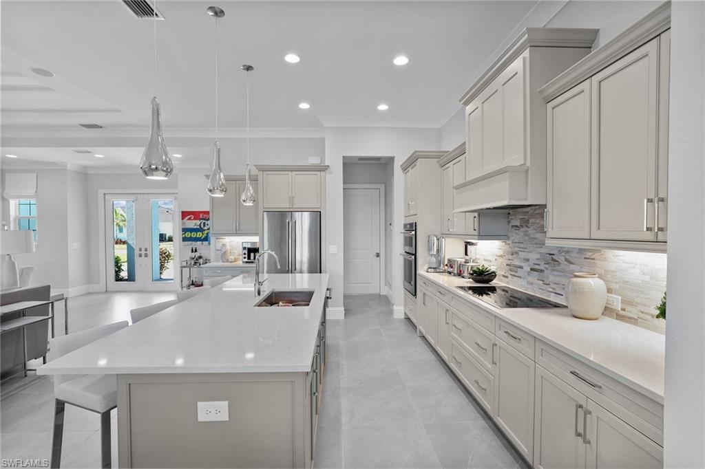 CRANE POINT - Residential