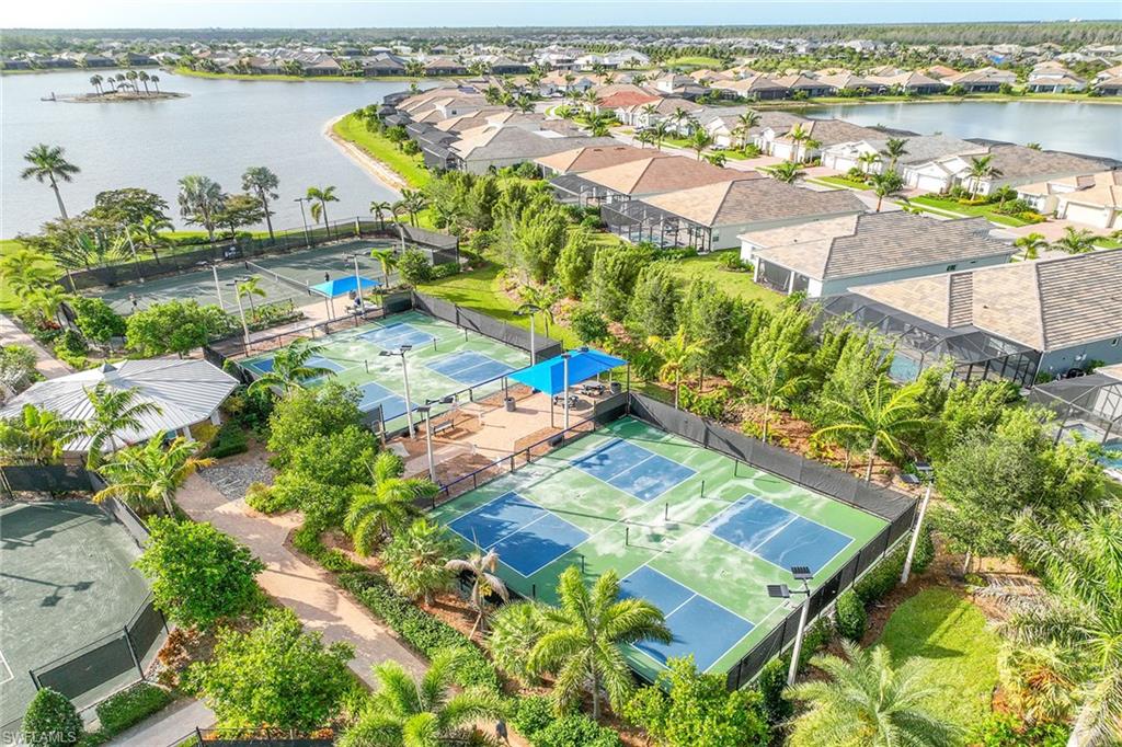 CRANE POINT - Residential