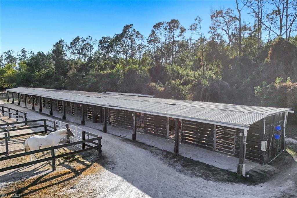 SUN COAST ACRES - Residential