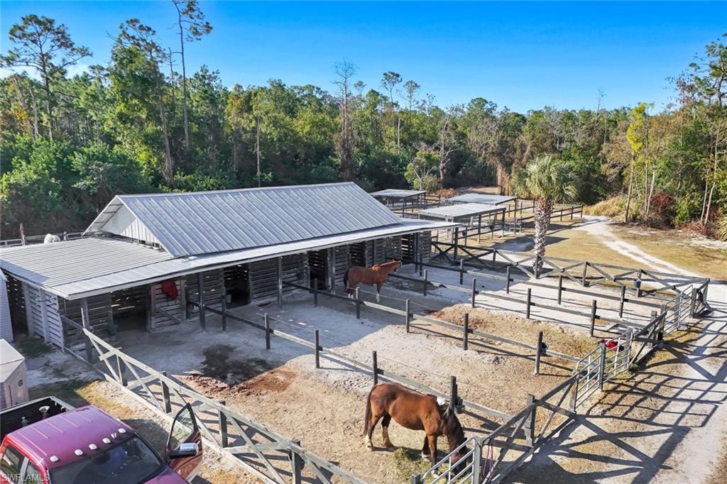 SUN COAST ACRES - Residential