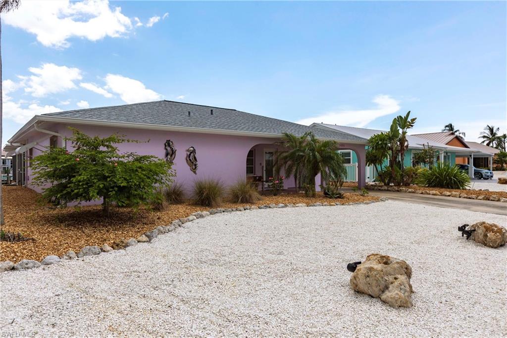 BAYVIEW ACRES - Residential