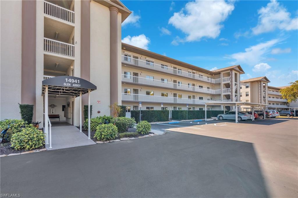 GOLFVIEW GOLF & RACQUET CLUB - Residential