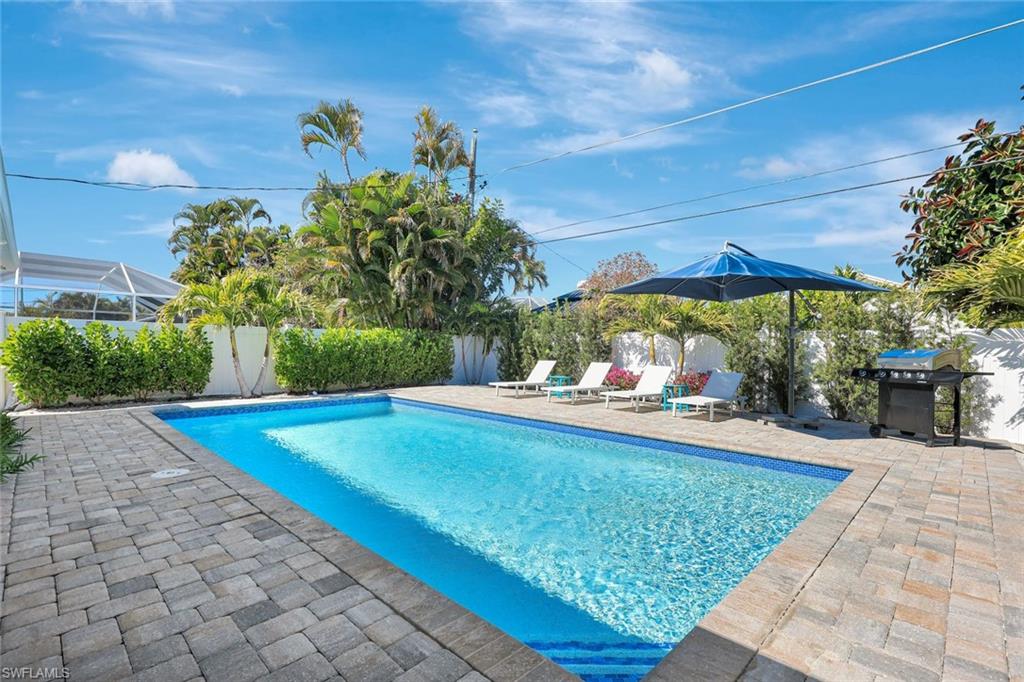 NAPLES PARK - Residential