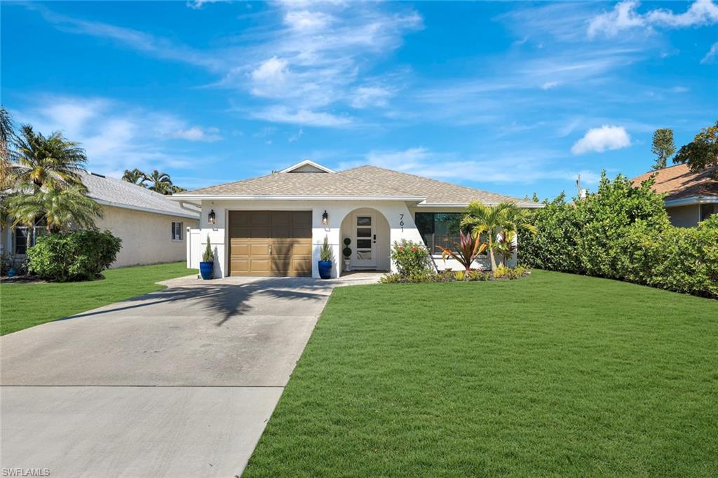 NAPLES PARK - Residential