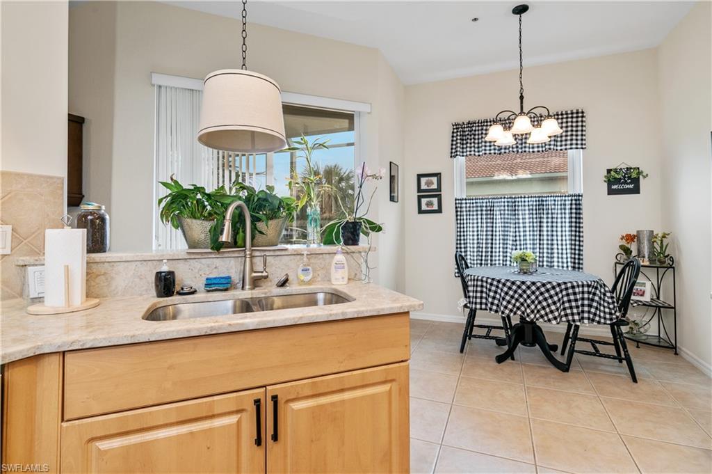 PEBBLE BEACH - Residential