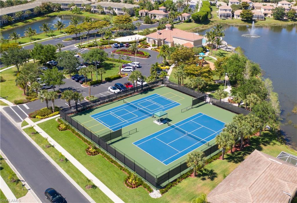 PEBBLE BEACH - Residential