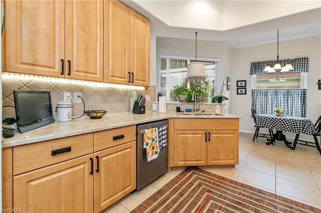 PEBBLE BEACH - Residential