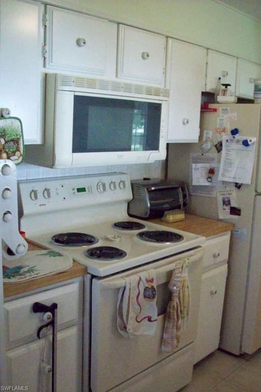 SIX LAKES COUNTRY CLUB - Residential