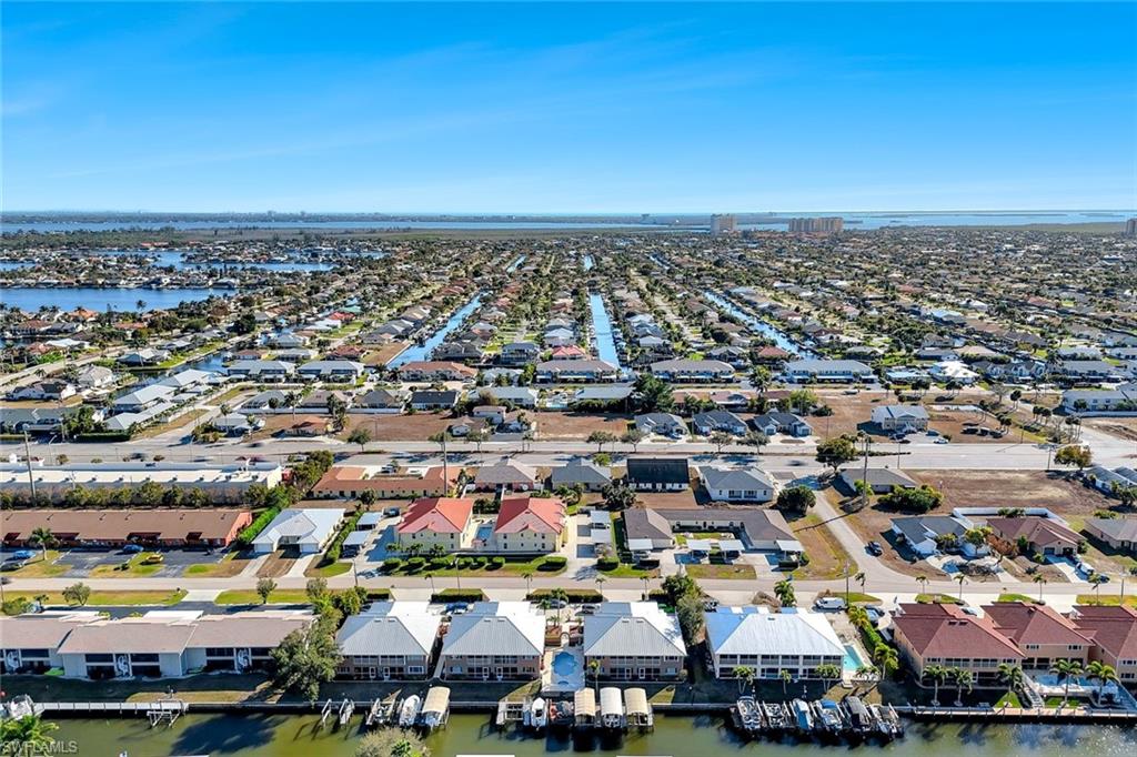 PALM BREEZE - Residential