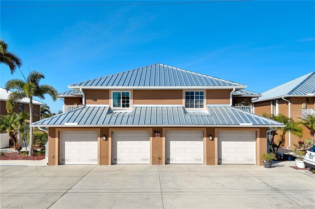 PALM BREEZE - Residential