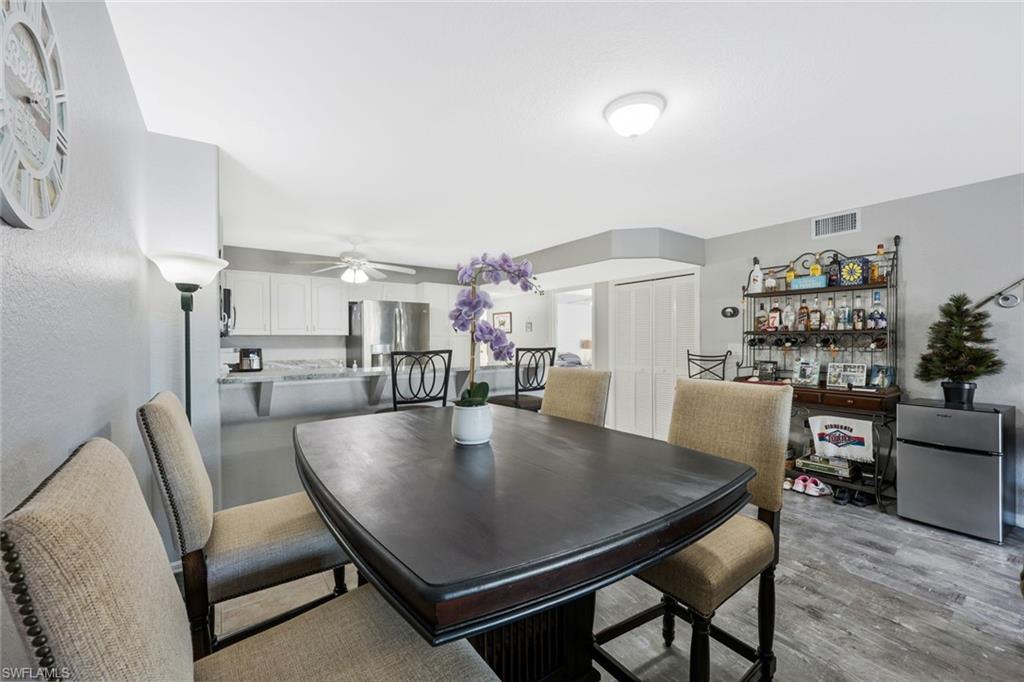 PALM BREEZE - Residential