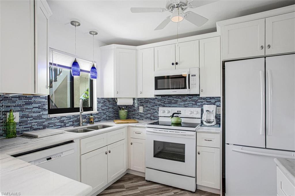 FAIRWAYS AT PAR FIVE - Residential