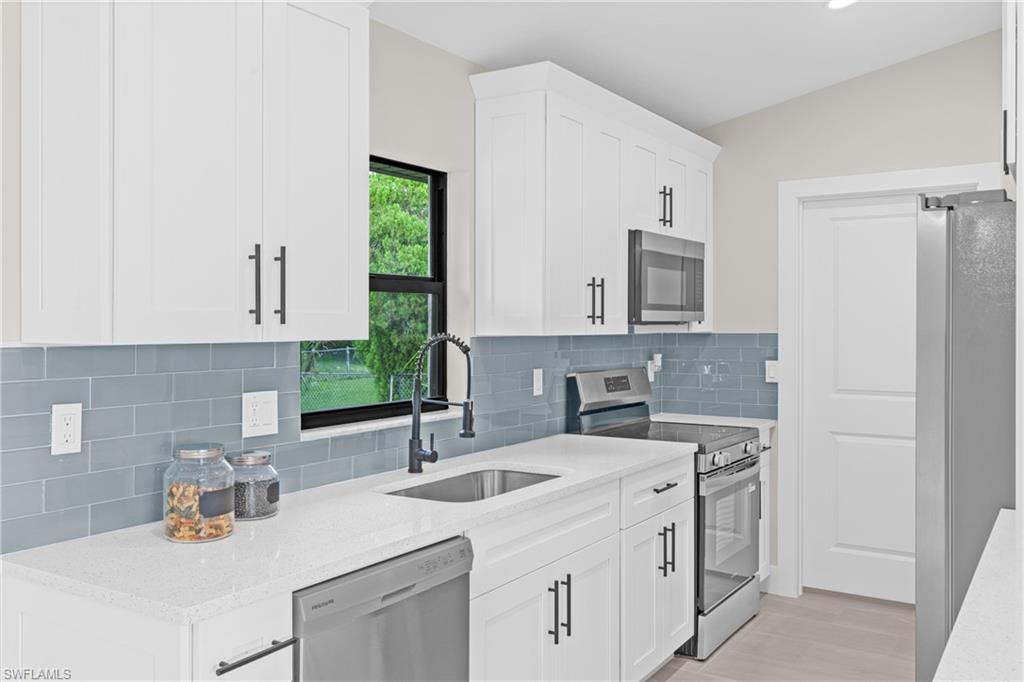 LEHIGH ACRES - Residential