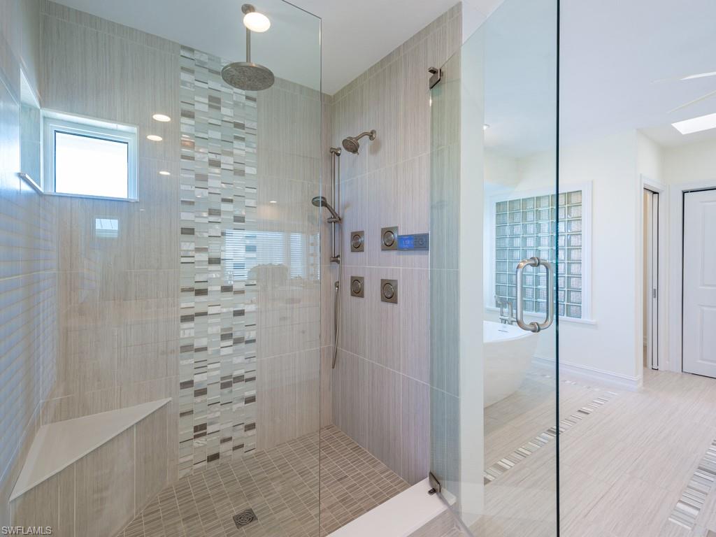 COLONY BEACH ESTATES - Residential