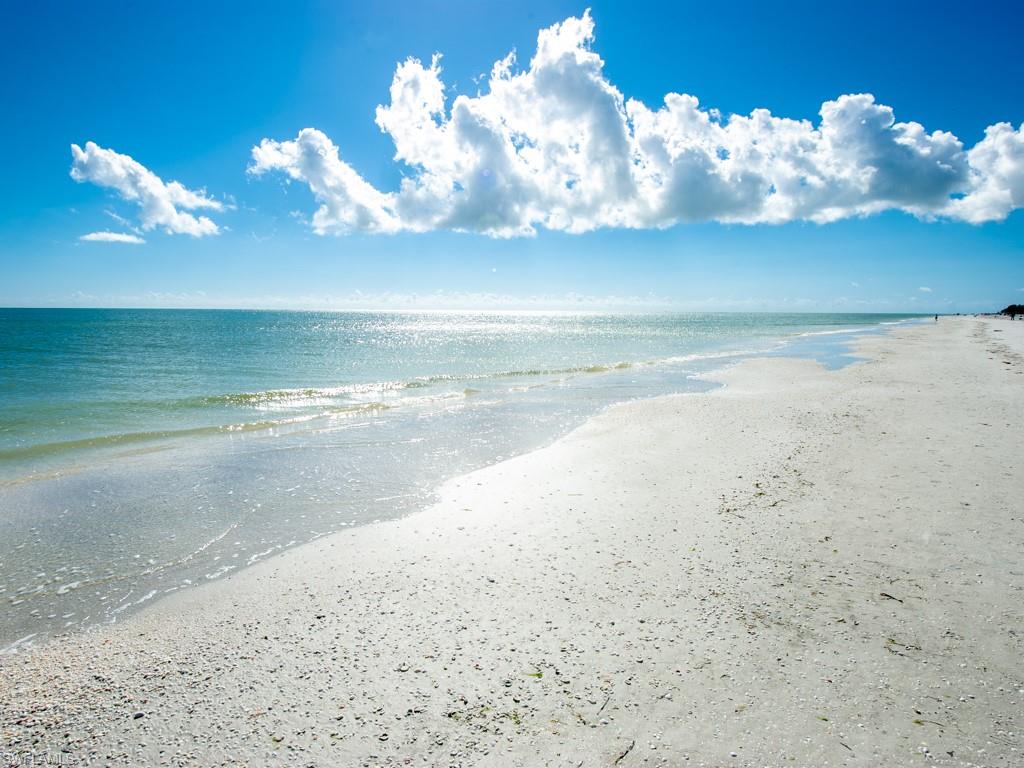 COLONY BEACH ESTATES - Residential