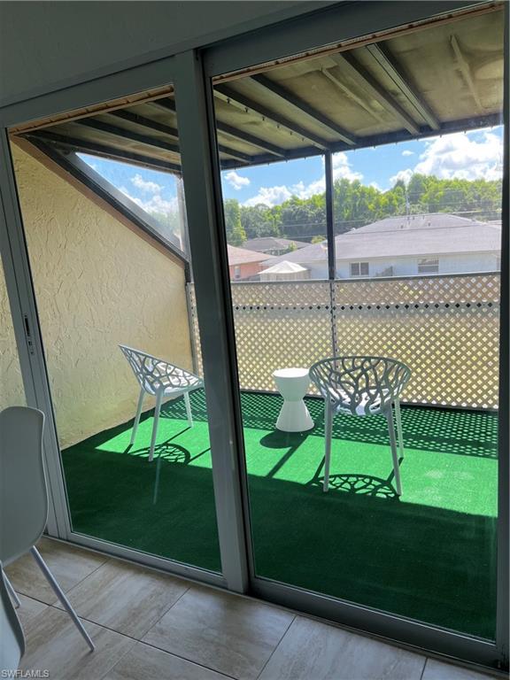 YORKTOWNE CONDO - Residential