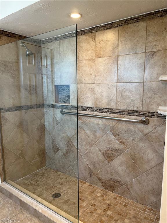 YORKTOWNE CONDO - Residential