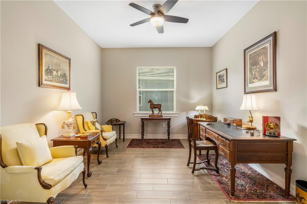 SUTTON CAY - Residential