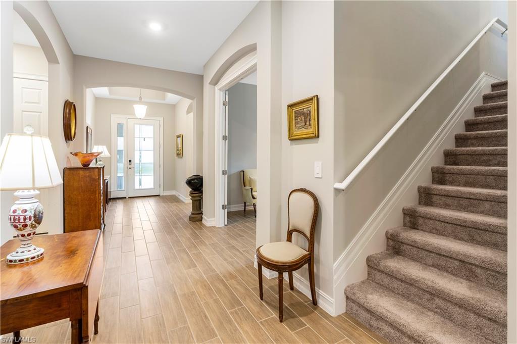 SUTTON CAY - Residential