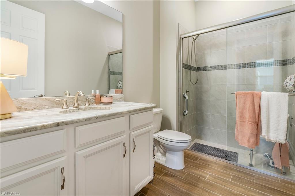 SUTTON CAY - Residential