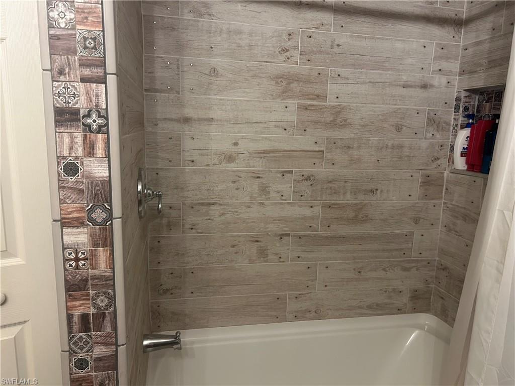 PINE ISLAND RIDGE - Residential