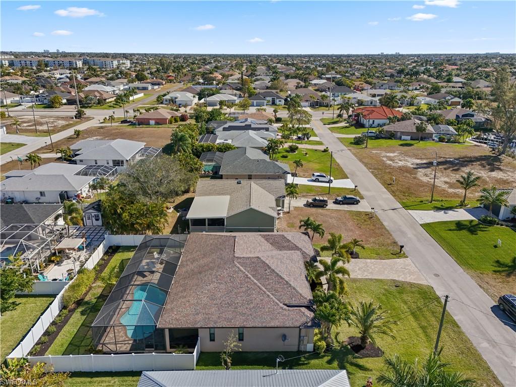 CAPE CORAL - Residential
