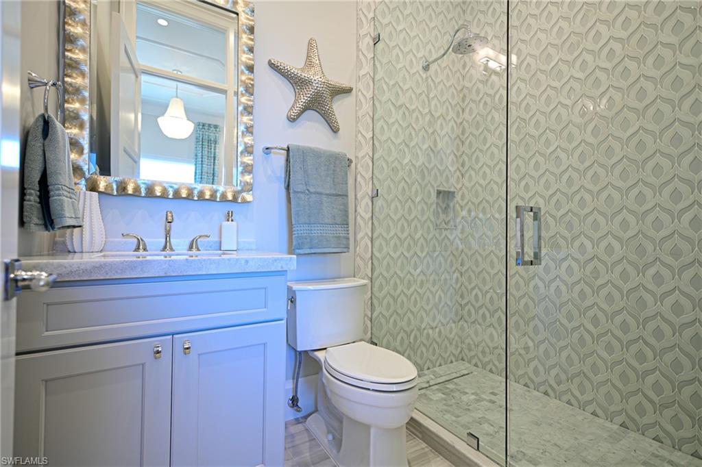 BAREFOOT BEACH - Residential