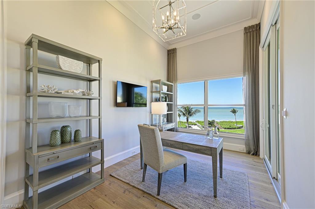 BAREFOOT BEACH - Residential