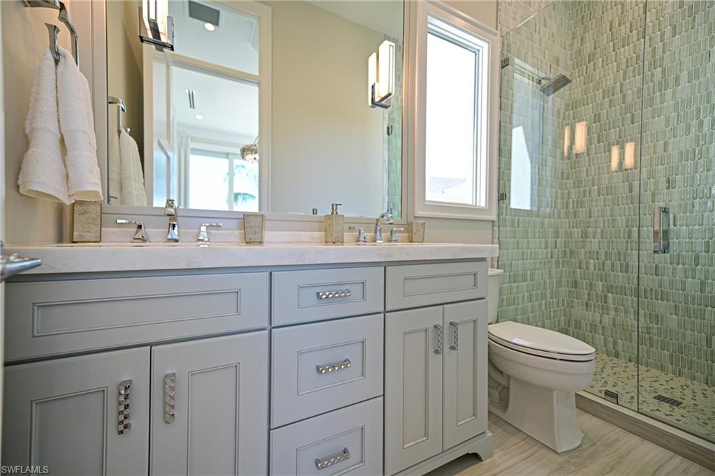 BAREFOOT BEACH - Residential