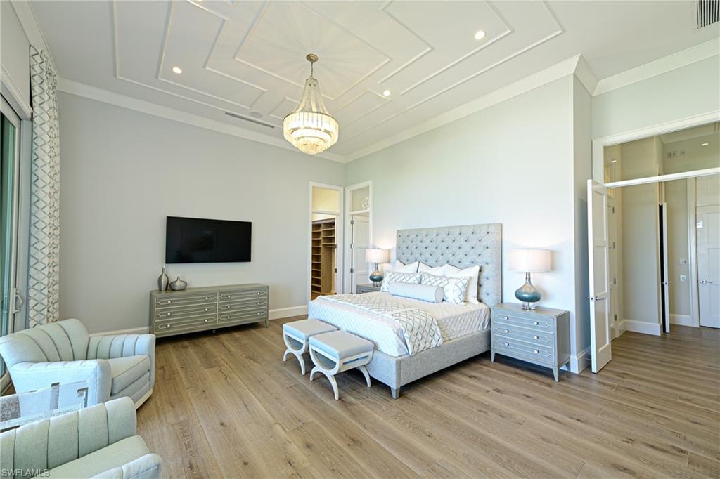 BAREFOOT BEACH - Residential