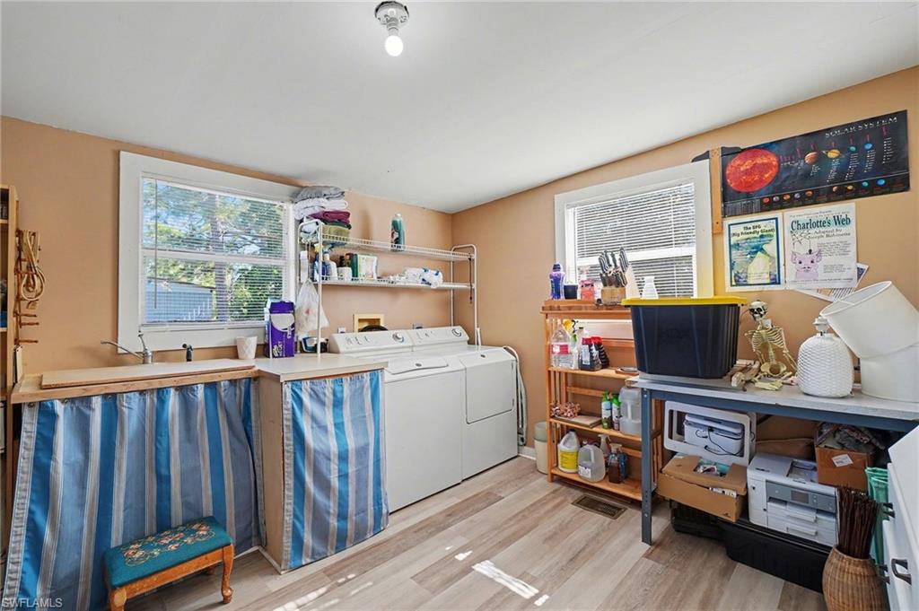 PINE ISLAND - Residential