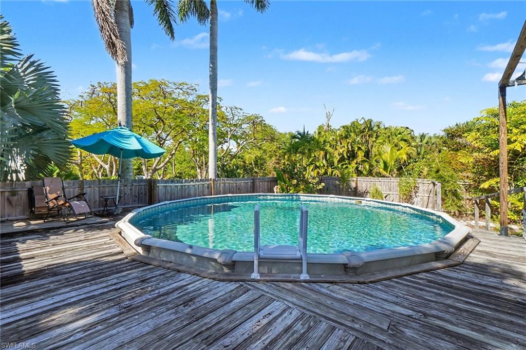 PINE ISLAND - Residential