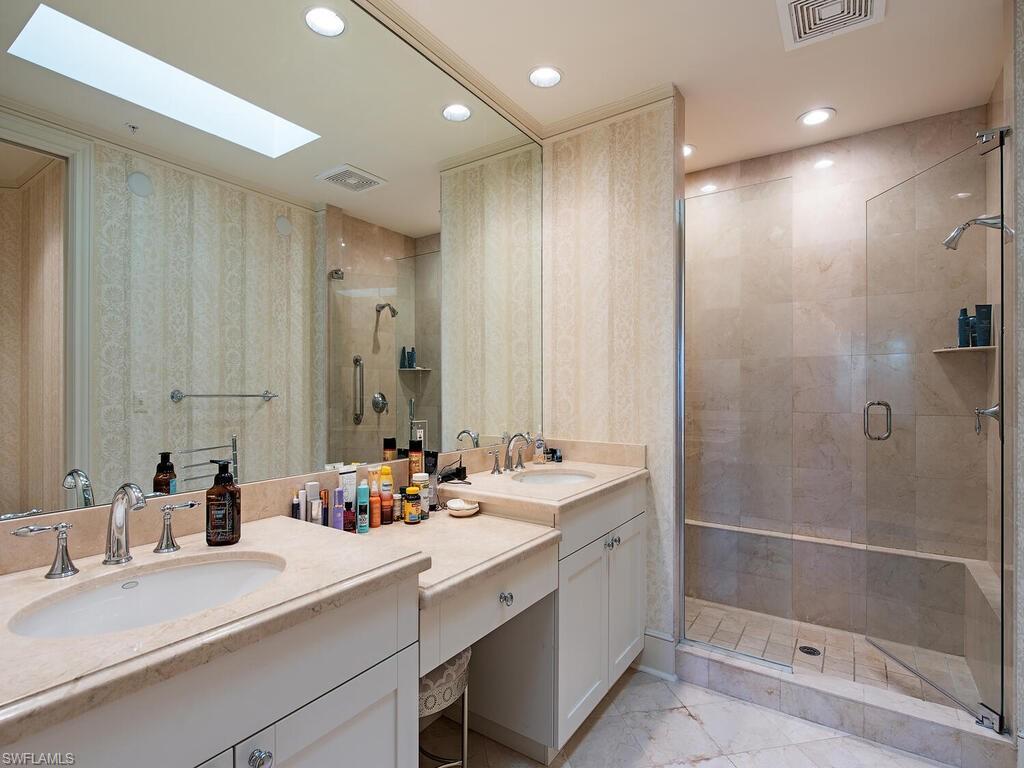 780 FIFTH AVENUE SOUTH - Residential