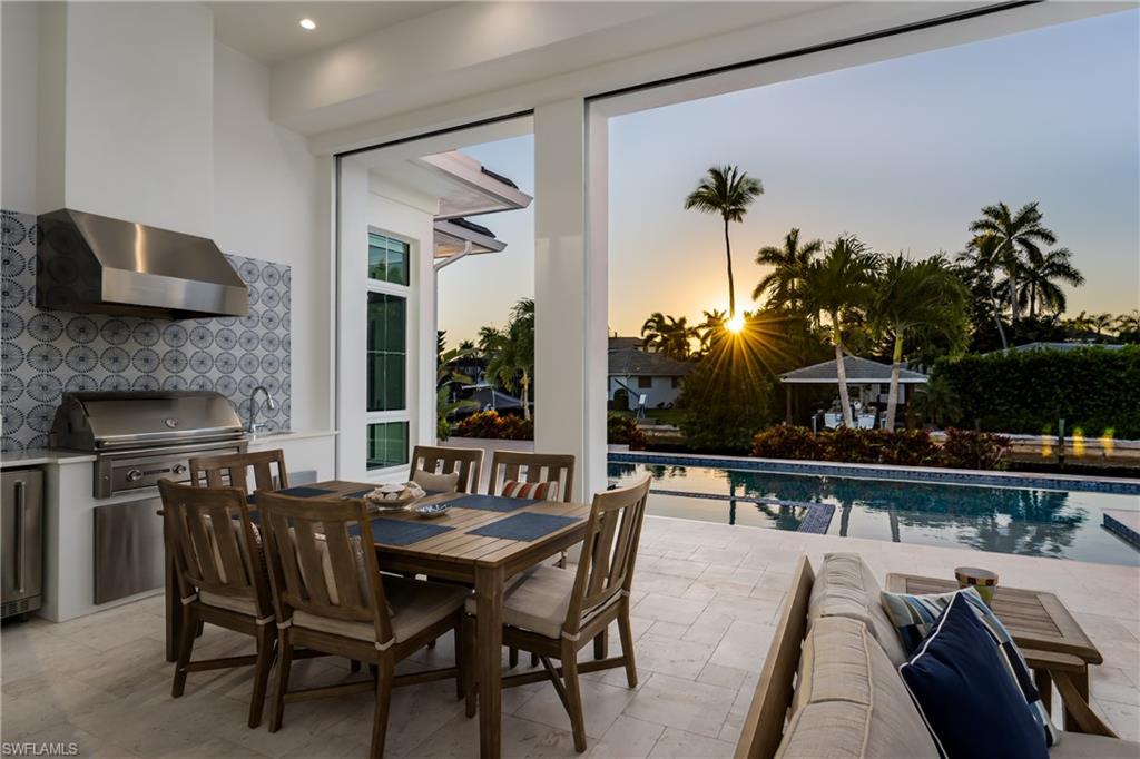 ROYAL HARBOR - Residential