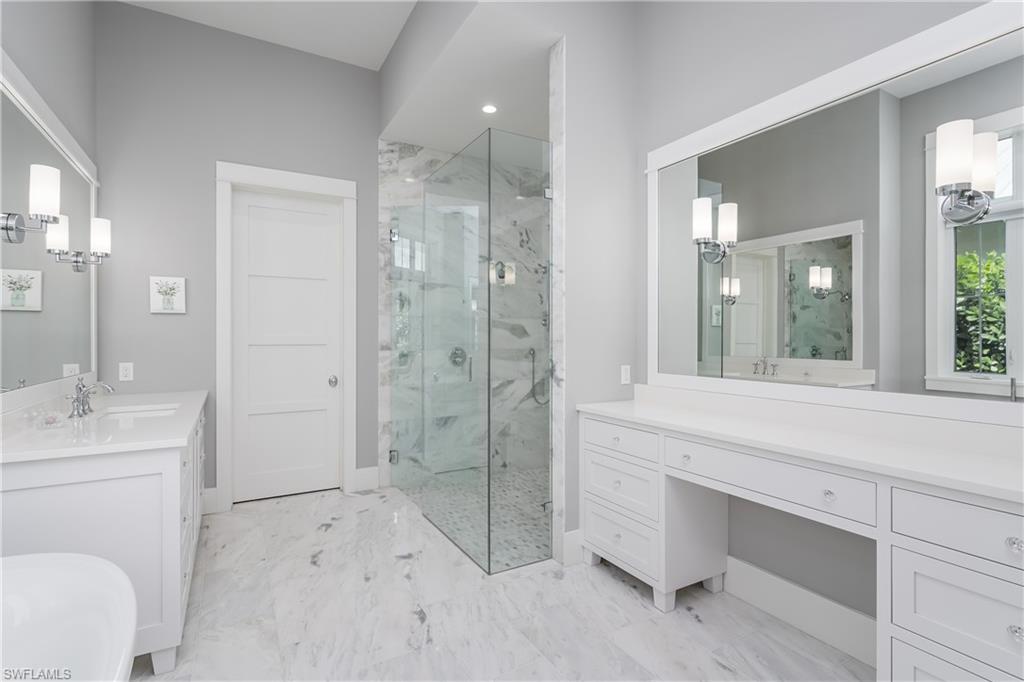 ROYAL HARBOR - Residential