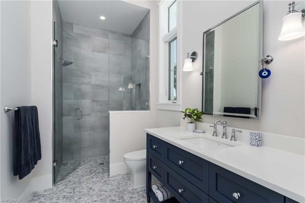 ROYAL HARBOR - Residential