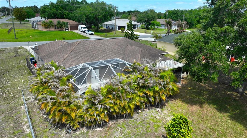 MIRROR LAKES - Residential