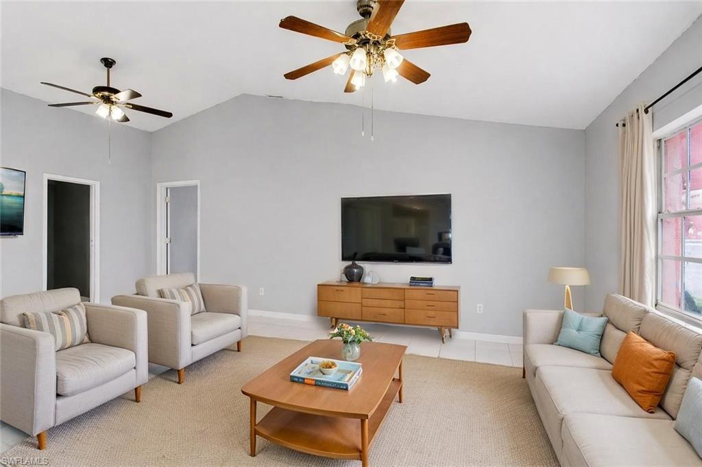 GOLDEN GATE ESTATES - Residential