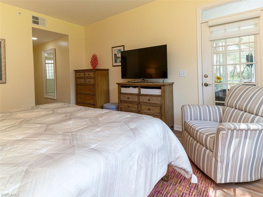 SILVER OAKS - Residential