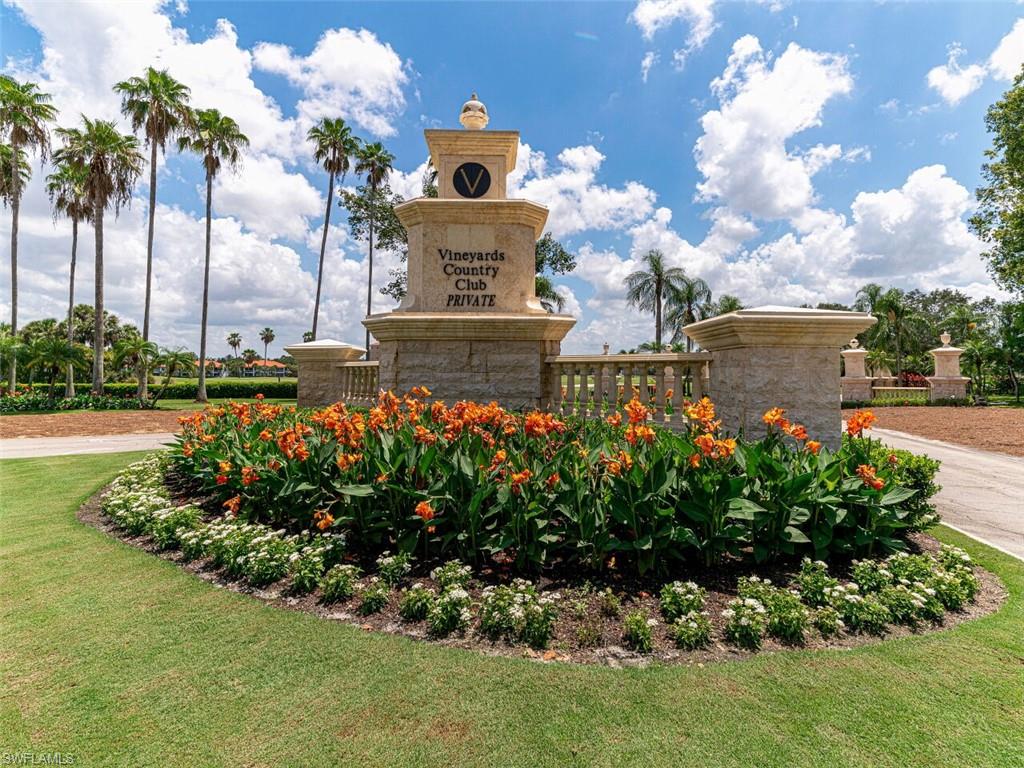 SILVER OAKS - Residential